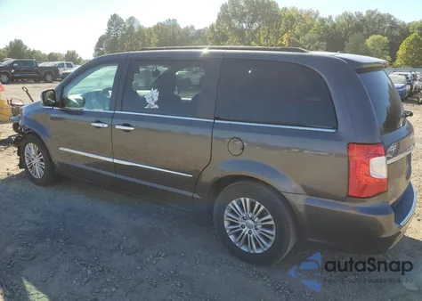 2015 Chrysler Town & Country Touring L from USA, damaged, VIN 2C4RC1CG8FR619294